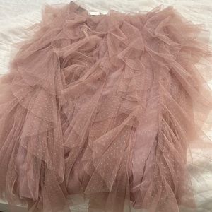 Anthropologie tag on! Flirty and twirly pink skirt size small
